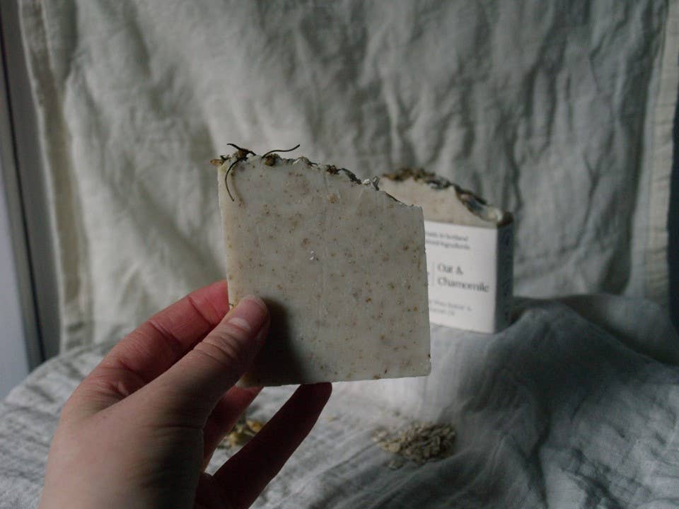 Naturally Soapful – wholesale Bar Soap – Oat & Chamomile Soap Bar, Handmade Soap, Apothecary Soap1
