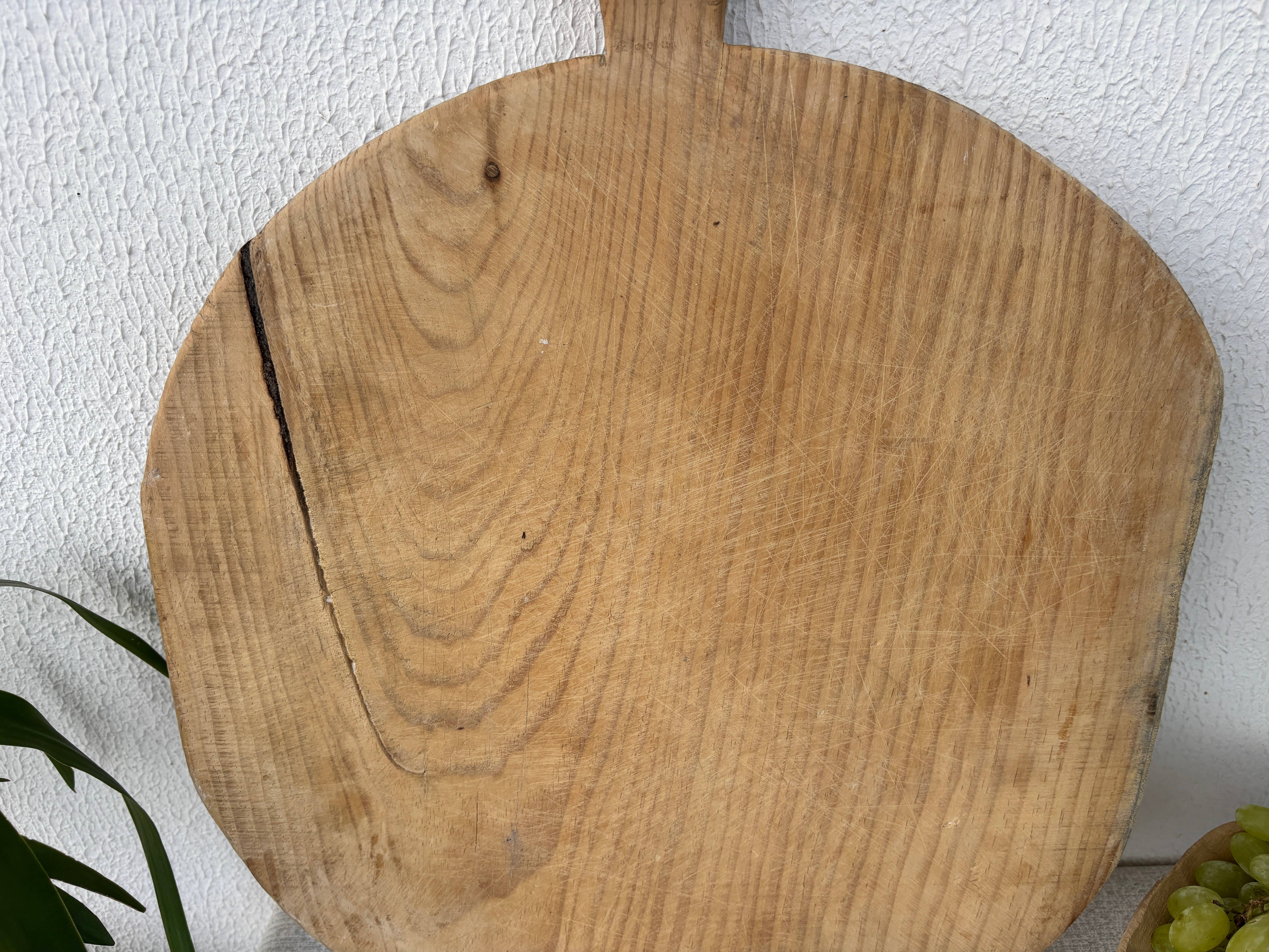 Rustic Remnents – wholesale Cutting board – Antique Turkish bread board | Handmade Wood Board2
