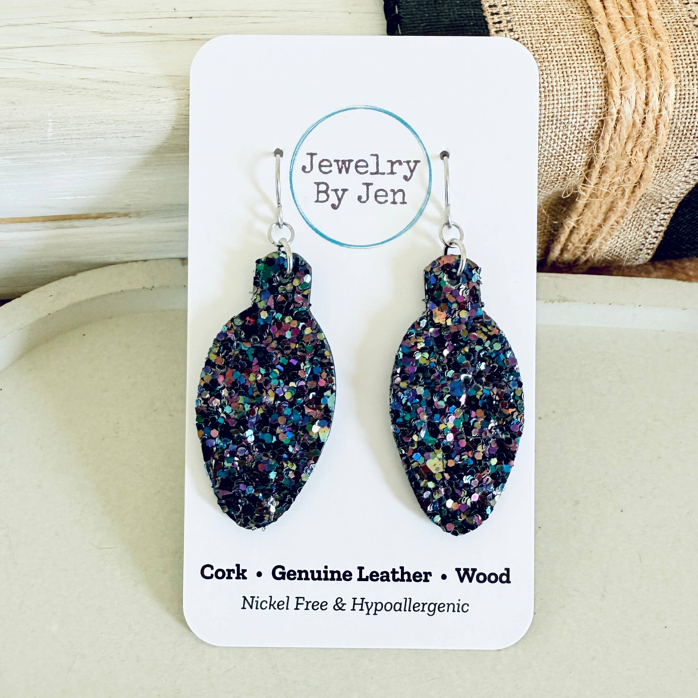 Jewelry By Jen – wholesale Hängande örhängen – Julgransljusörhängen: Mörkblå med juvelglitter0