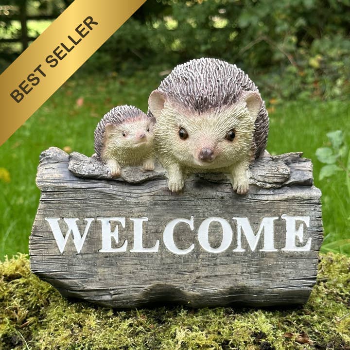 Hedgehog garden decoration with WELCOME wording, wood effect resin, novelty Hog lover gift for wholesale by Animal Crackers