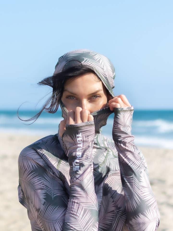 WOMEN'S HOODED PULLOVER RASH - NIGHT PALM **NEW PRODUCT** for wholesale by Tutublue