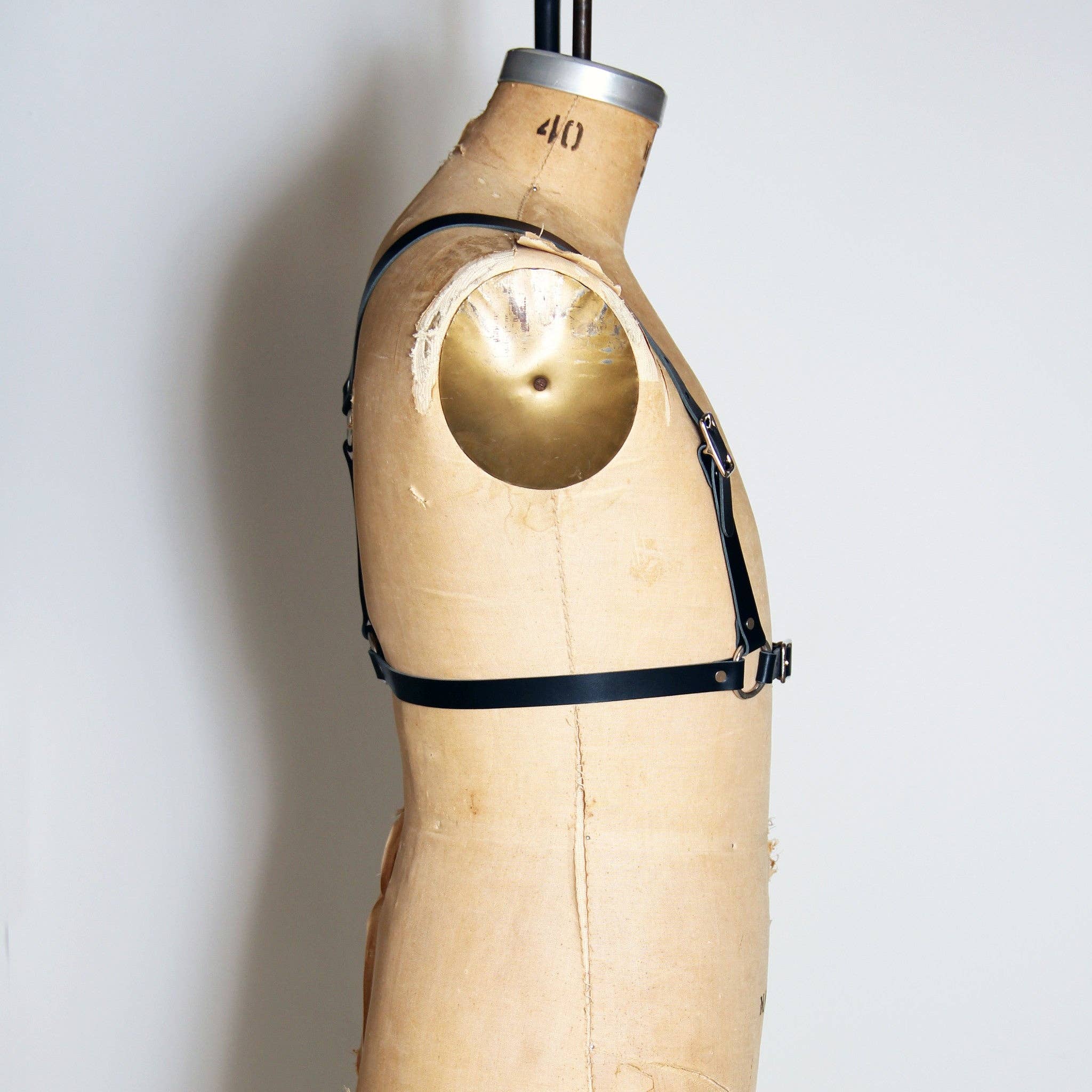 Audio Helkuik - Wholesale Fashion Harness - Women's - Half-Suspendered Harness2