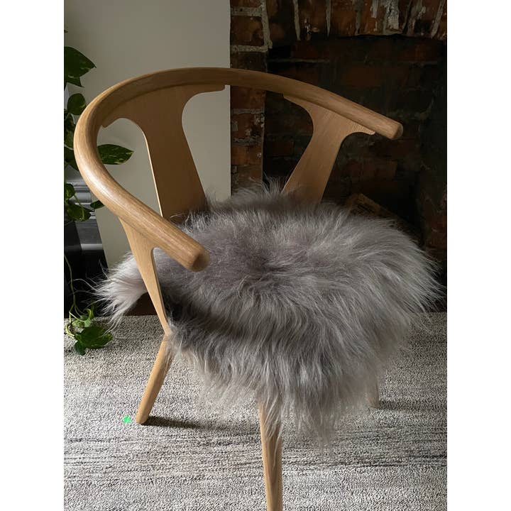 Black Sheep (White Light) - Wholesale Chair Cushion - Mineral Icelandic Sheepskin Chair Pad1