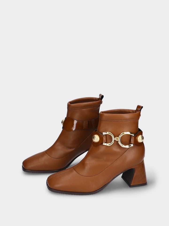 Camel Mid Heel Boot Thais 01 - Mais cores disponíveis for wholesale on Faire2