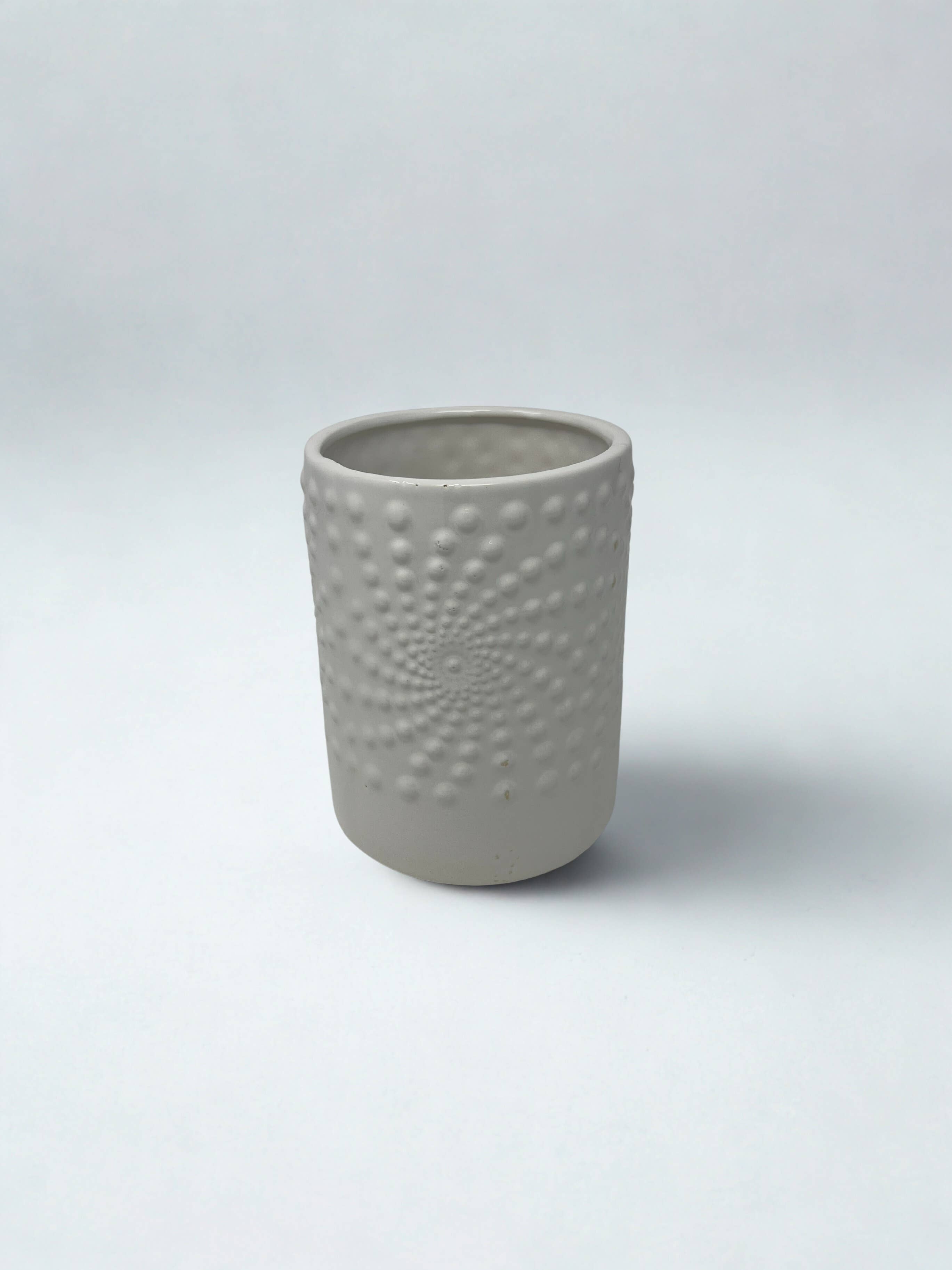 USA HomeMax - Wholesale Vase - Modern Ceramic Flower Vase Assorted Designs15