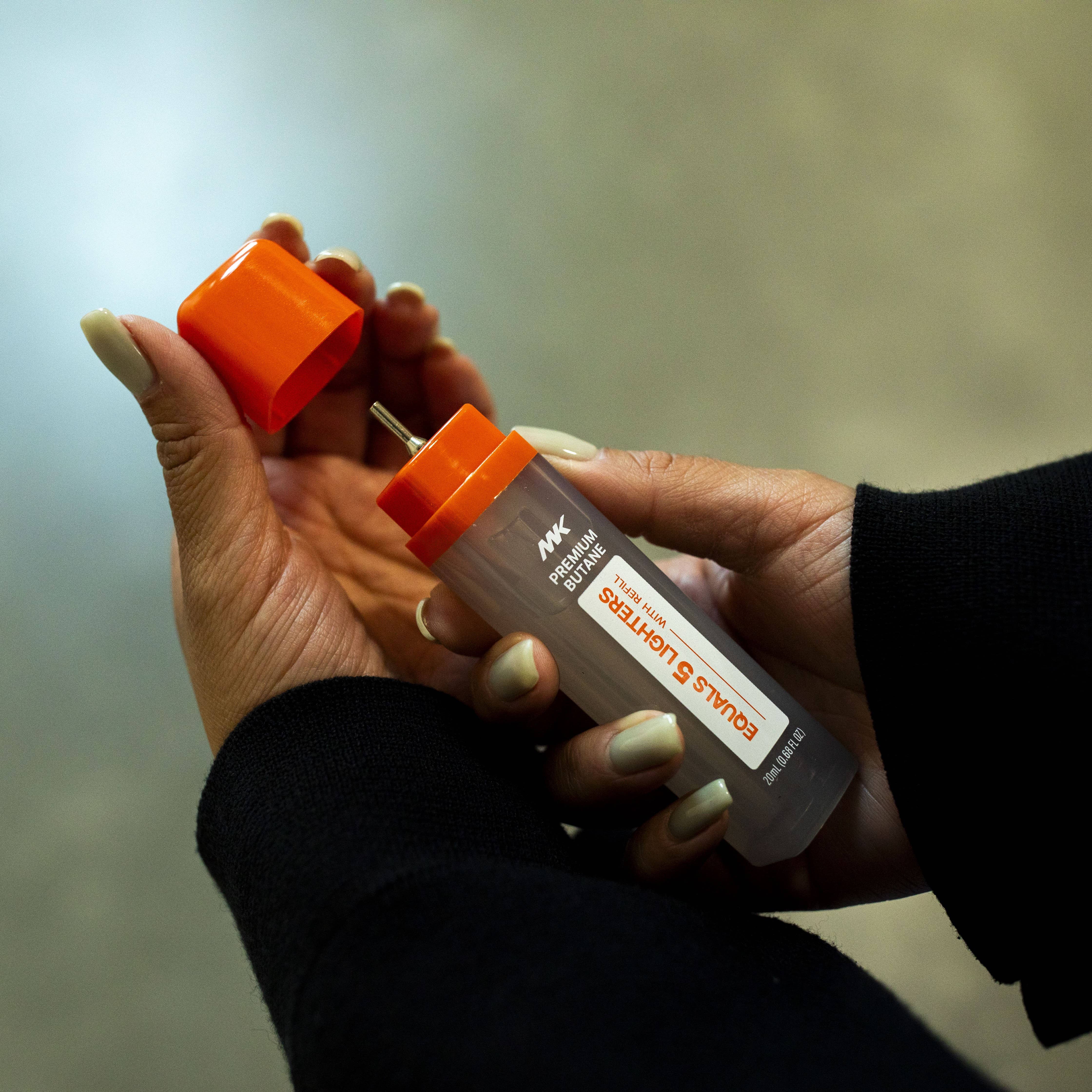 MK Lighter Company - Wholesale Lighter - MK Lighters Premium Butane 20ml with 4 Replace Flints3