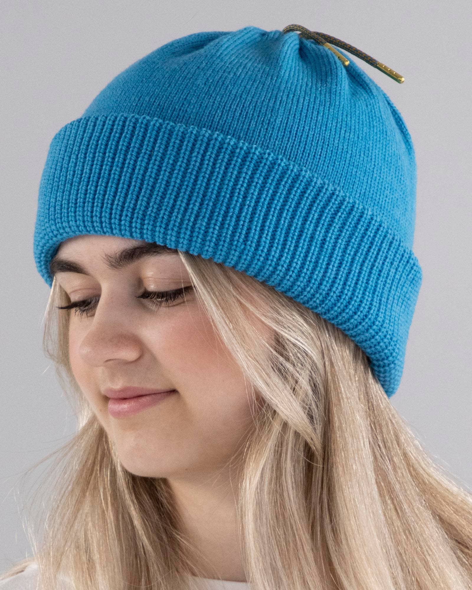 Cadenza Italy Ltd - Wholesale Beanie - Women's - 100% Merino Fishermans Rib Hat3