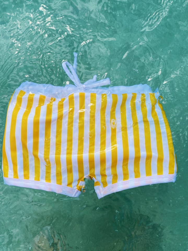 Juillet Juillet - Wholesale Swim Shorts - Kids - Gouverneur Boxer Yellow/White stripes UPF 50+0