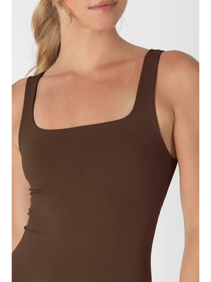 NIKIBIKI - Vendita all'ingrosso Body - Donna - Body con scollo quadrato NS826217