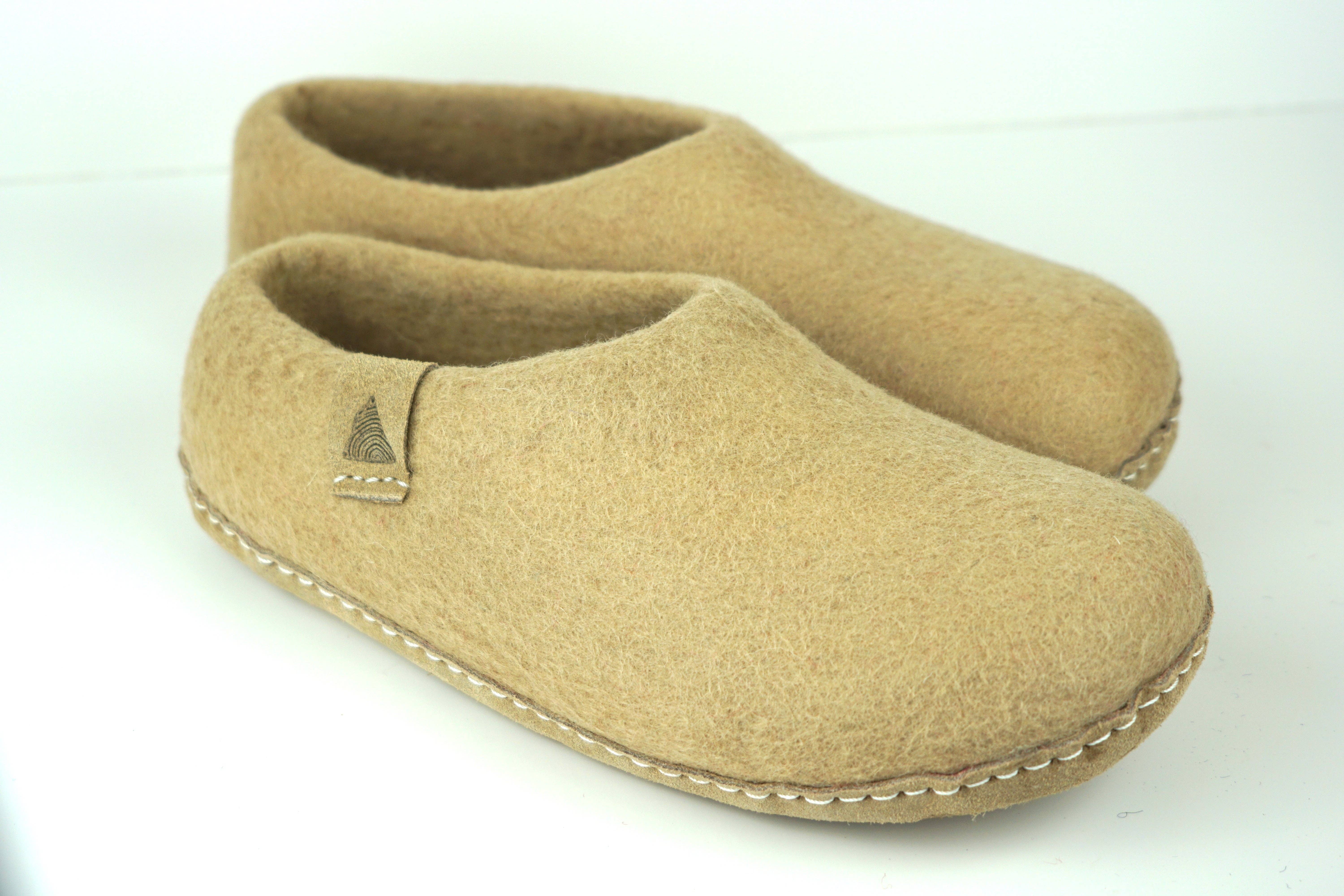 The Cottager - Vente Chaussons – unisexe - Crème d'Érable Shlips2