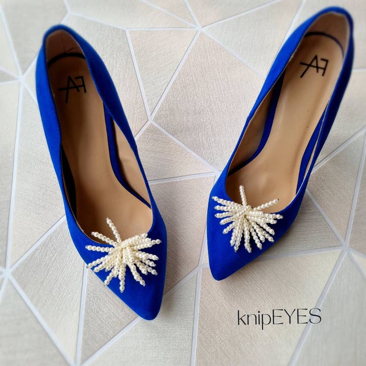 knipEYES - Wholesale Shoe Jewelry - Women's - Shoeclips & Fashionclips Pearl Flower Moving (per pair)1