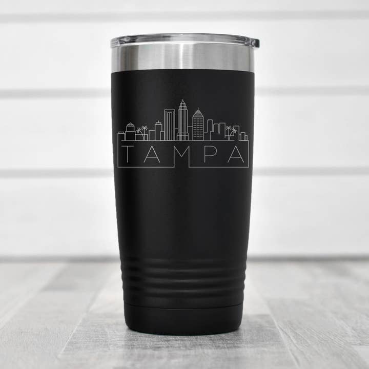 Gobelet en acier inoxydable Tampa Skyline pour la vente par Quotable Life