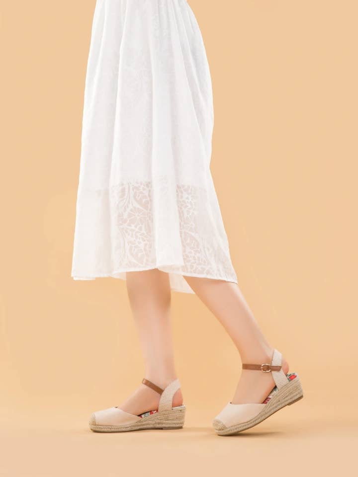 Alpargatas Encanto Costero - Beige para venta al por mayor de CFK International