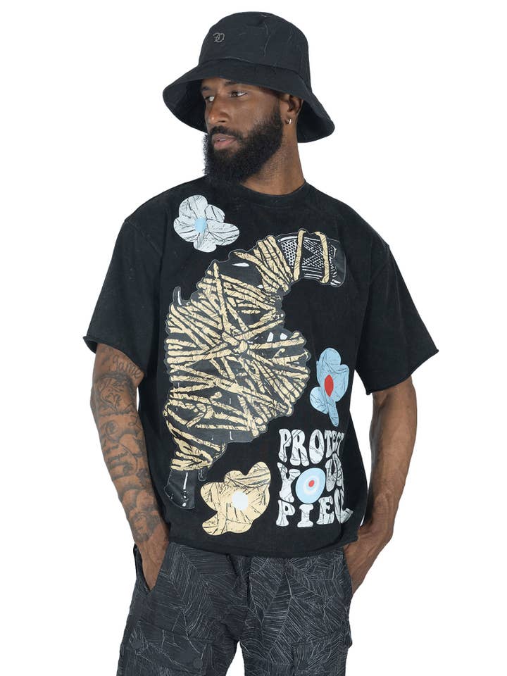 F164 Protect Your Piece Tee - Black for wholesale by Makobi