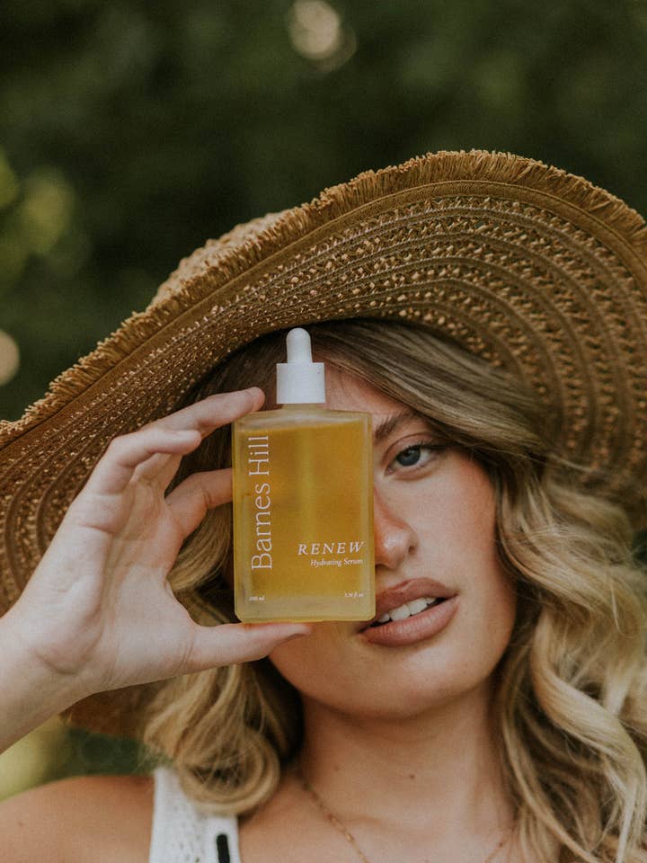 Renew Hydrating Serum for wholesale by Barnes Hill