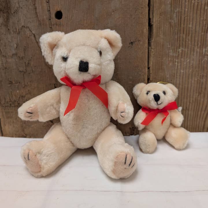 Vintage Teddy Bears for wholesale by A.T. Imports