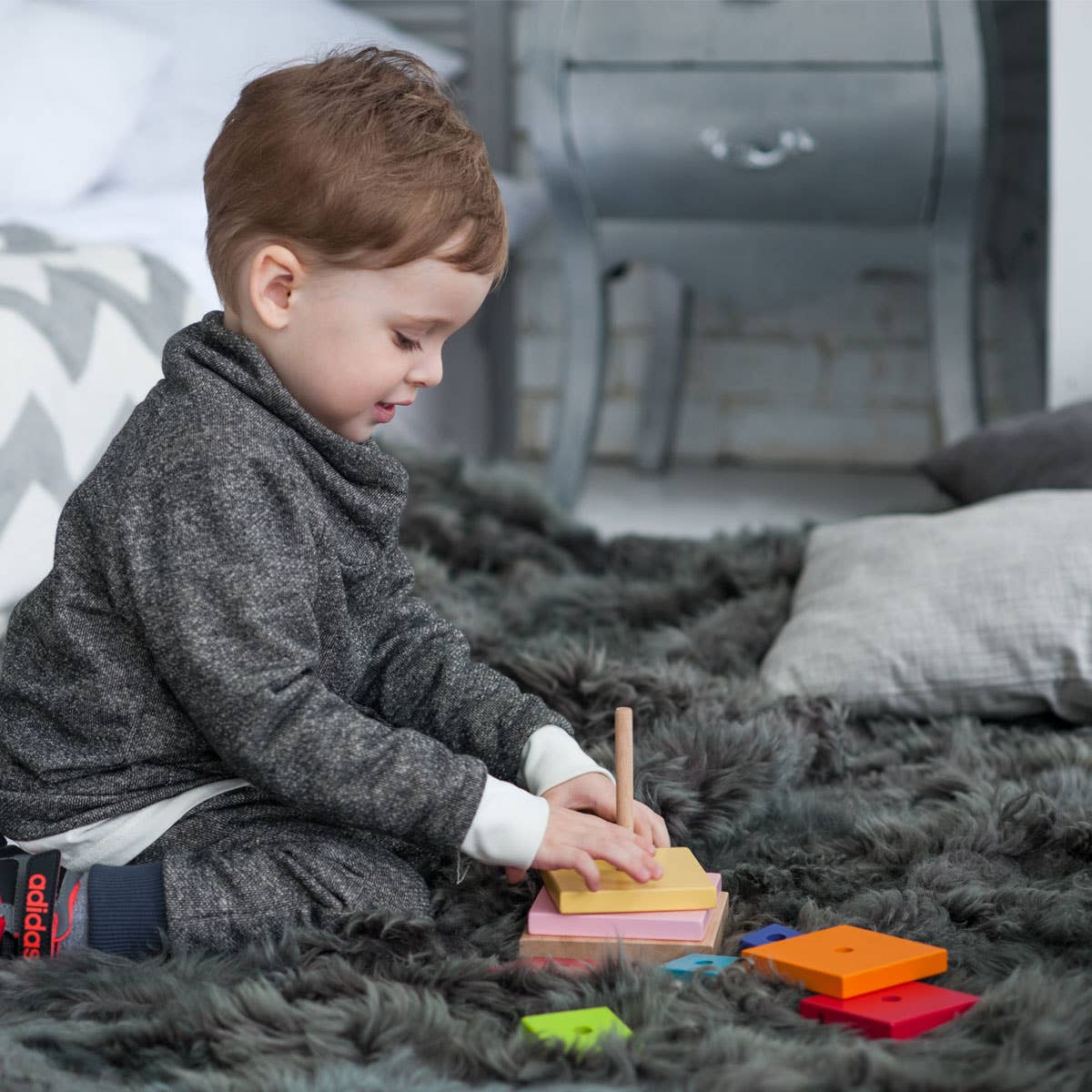 Toysmith - Wholesale Stacking Game - Cubika Wooden Pyramid2