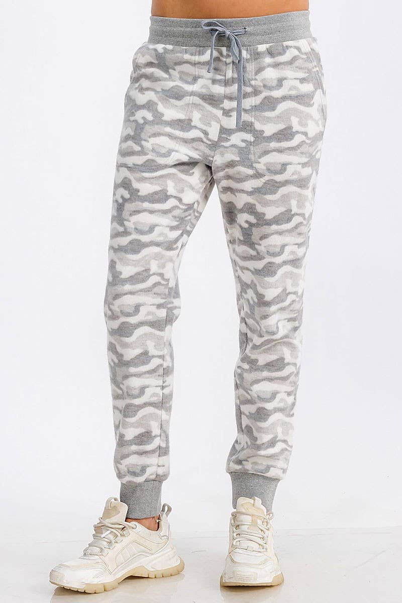 ROUSSEAU - Wholesale Pants - Women's - ELASTIC WAIST FRONT POCKET CAMO FLEECE SWEATPANTS5