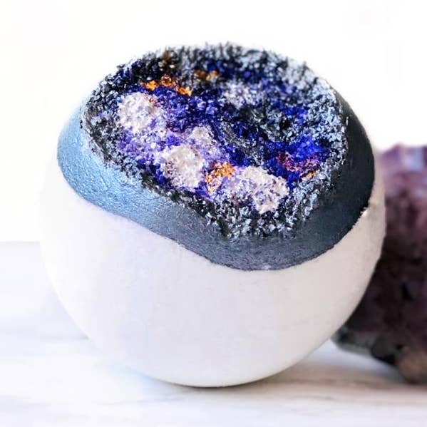 Honi - Wholesale Bath Bomb/Fizz - Amethyst |Hand-painted| Geode Bath Bomb0