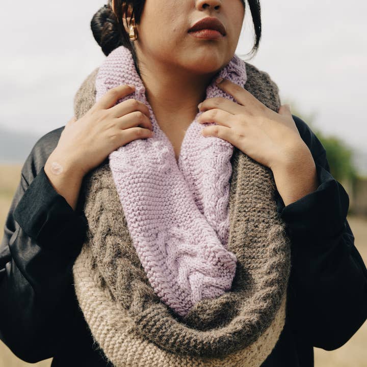 Awamaki - Wholesale Scarf - Unisex - Wayra Cable Infinity Scarf17