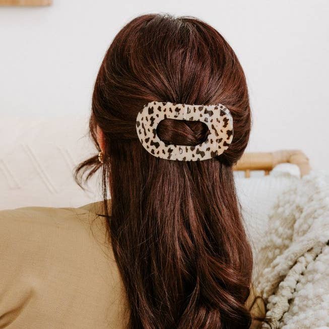 TELETIES - Wholesale Hair Clip - Women's - Round Flat Hair Clip | Large | Blonde Tortoise
