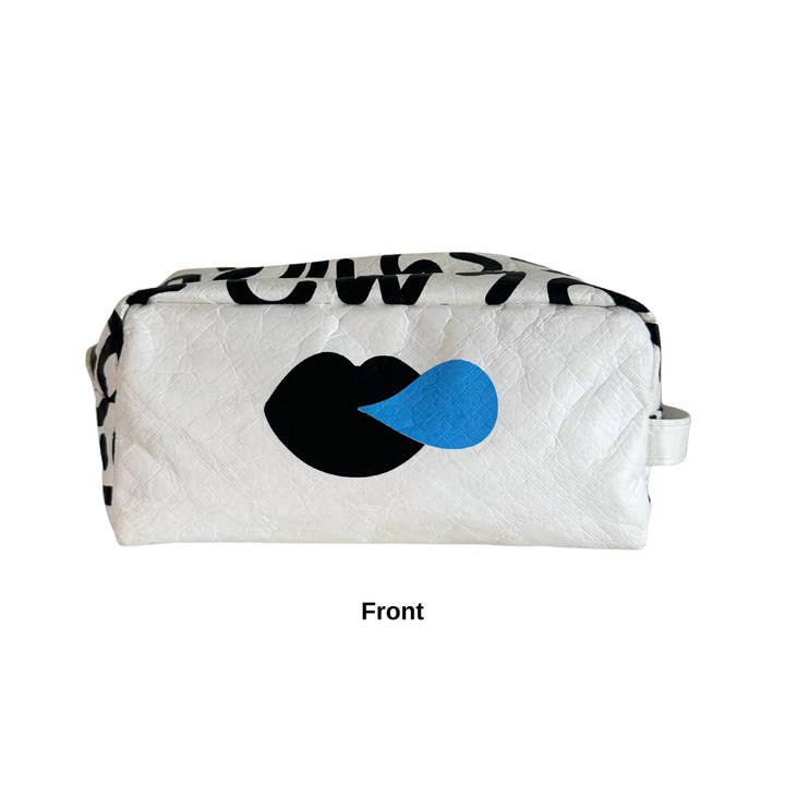 KNDZ - Wholesale Toiletry Bag - Unisex - Playhaus Pouch2