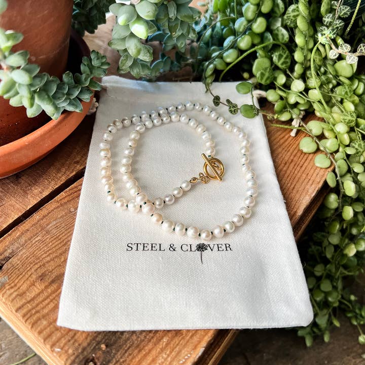 Collier de perles d'eau douce Kakwa pour la vente par Steel & Clover