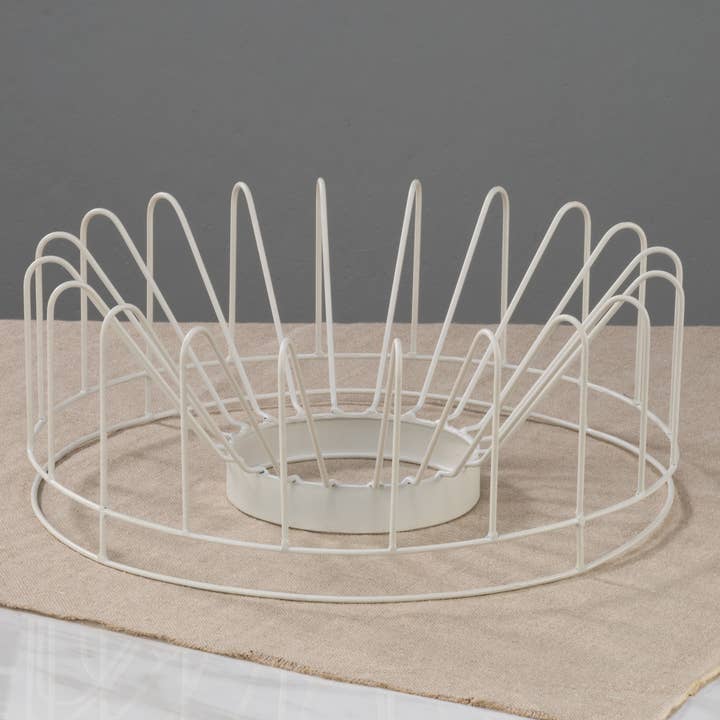 White Circular Plate Display Rack with 20 Slots for wholesale on Faire3