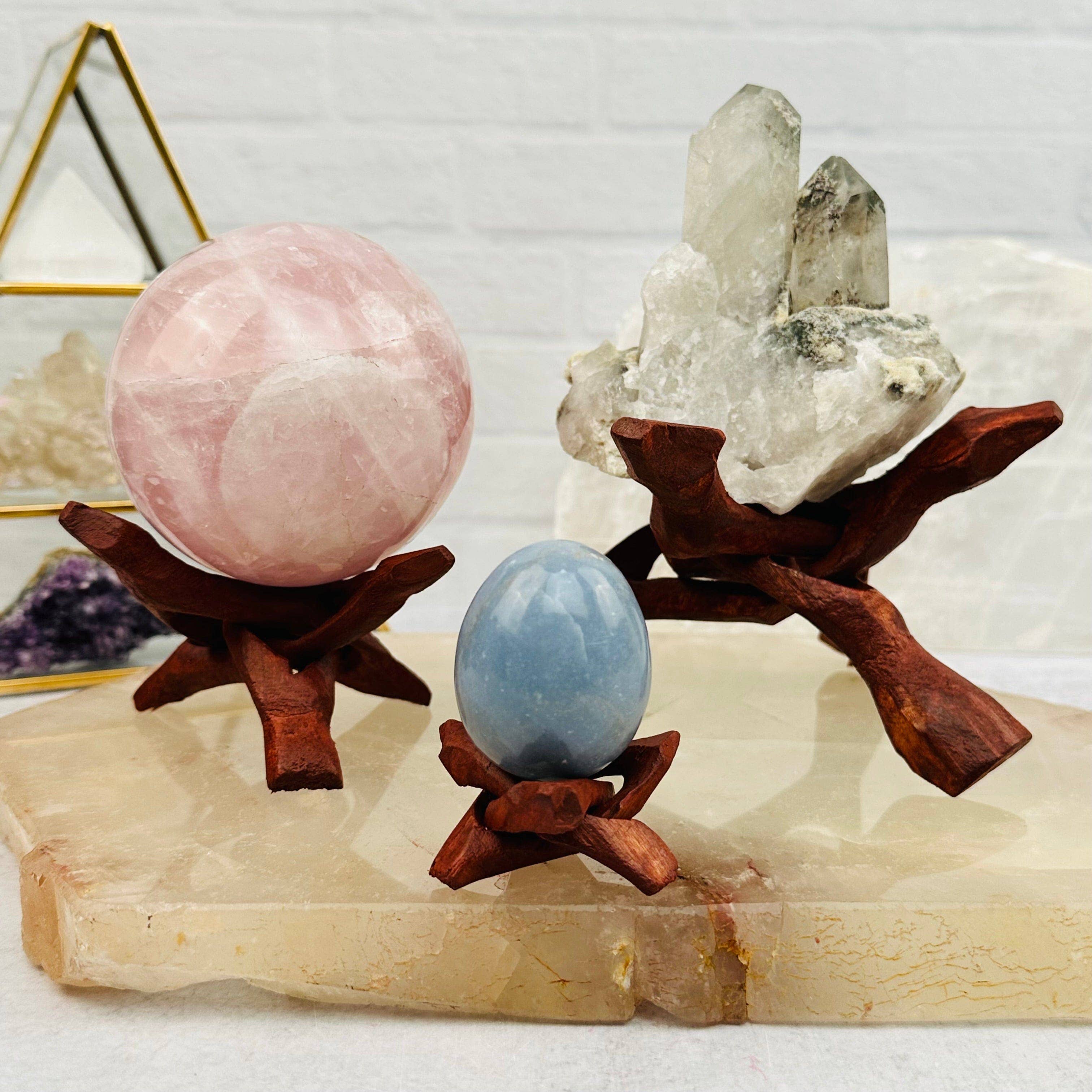 Rock Paradise - Wholesale Spiritual Stone/Crystal - Wood Cobra Crystal Stand - Cluster Holder - You Choose Size1