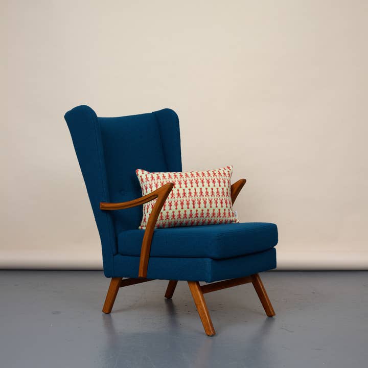 Shiv Textiles - Wholesale Throw/Decorative Pillow - Lobster Woven Cushion Made in Britain 50cm x 30cm 4