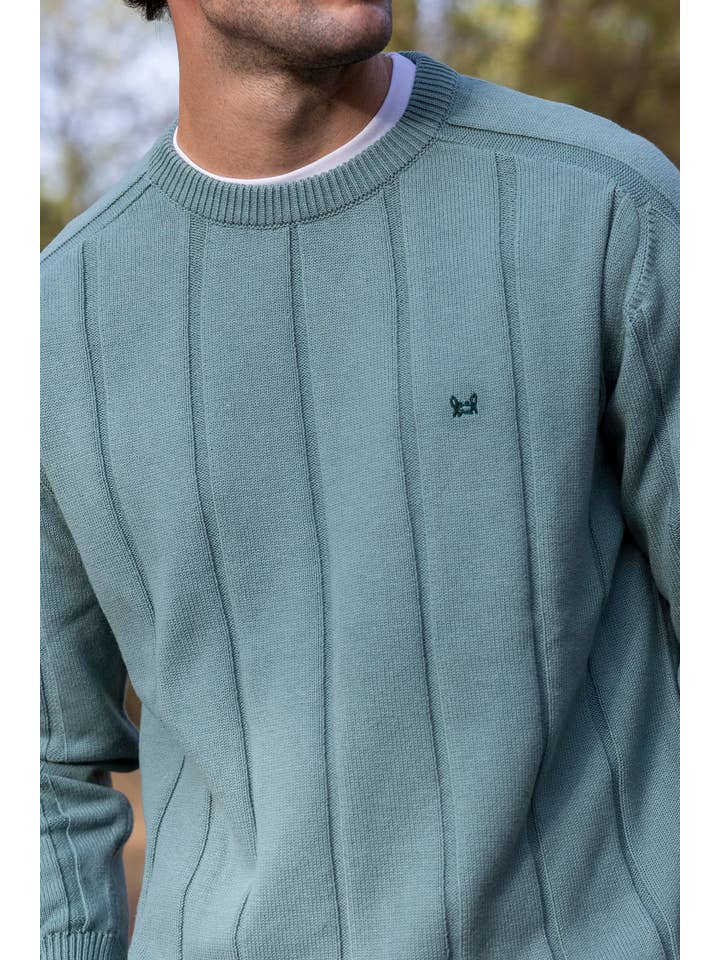Custi Mikelo: Men's Clothing & Christmas Gifts - Wholesale Knitted jumper – Men′s - Medium Green Vertical Stripe Jersey1