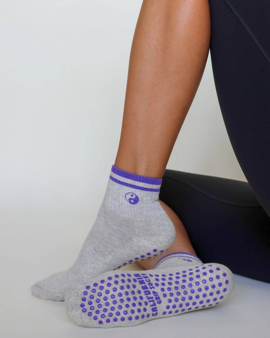 California Grip Socks - Wholesale Socks - Women's - The Yin Yang Shortie Grip Socks5