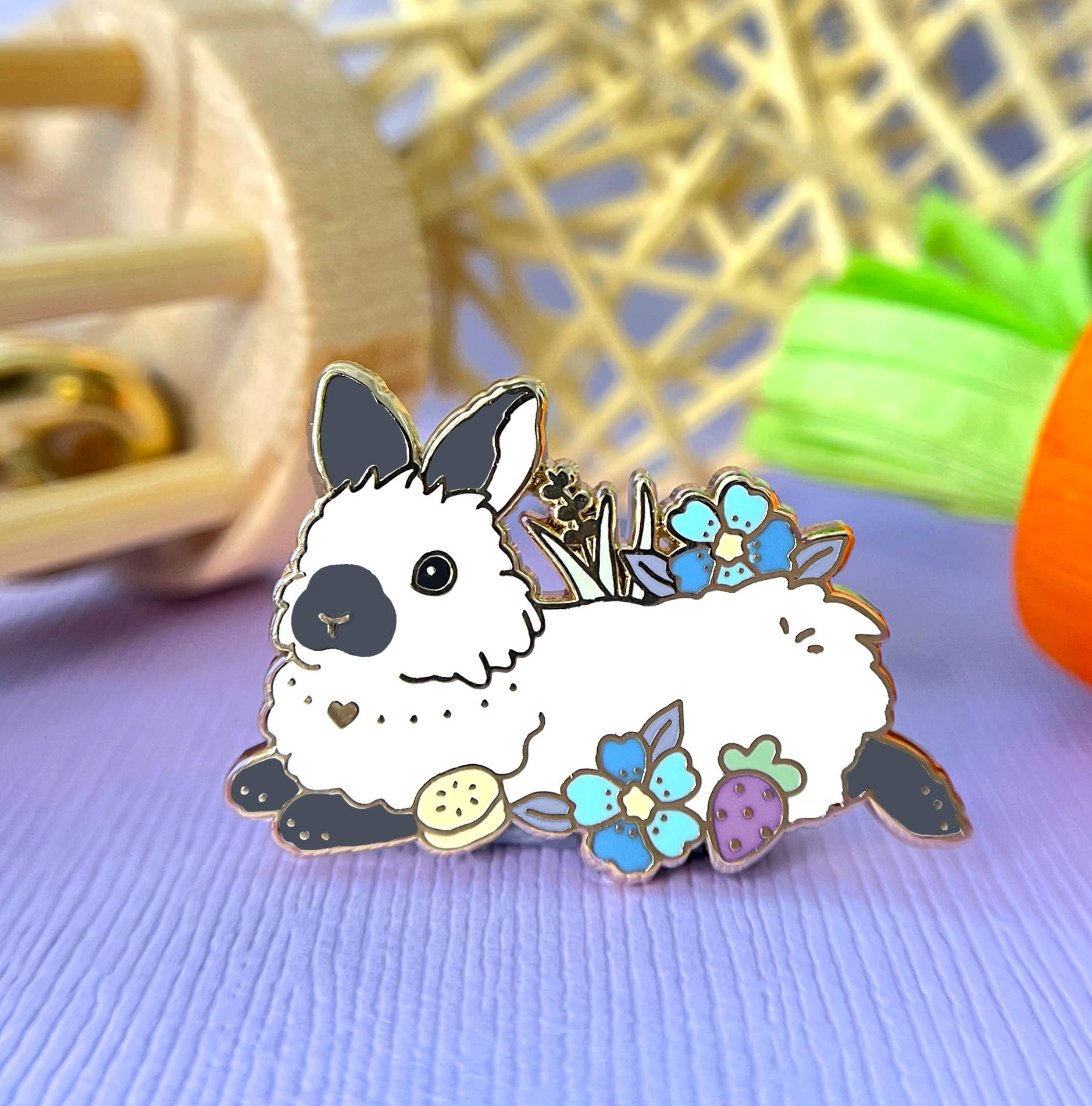 The Crowned Rabbit - Wholesale Lapel Pin/Button - Grey Spot Lionhead Bunny Enamel Pin