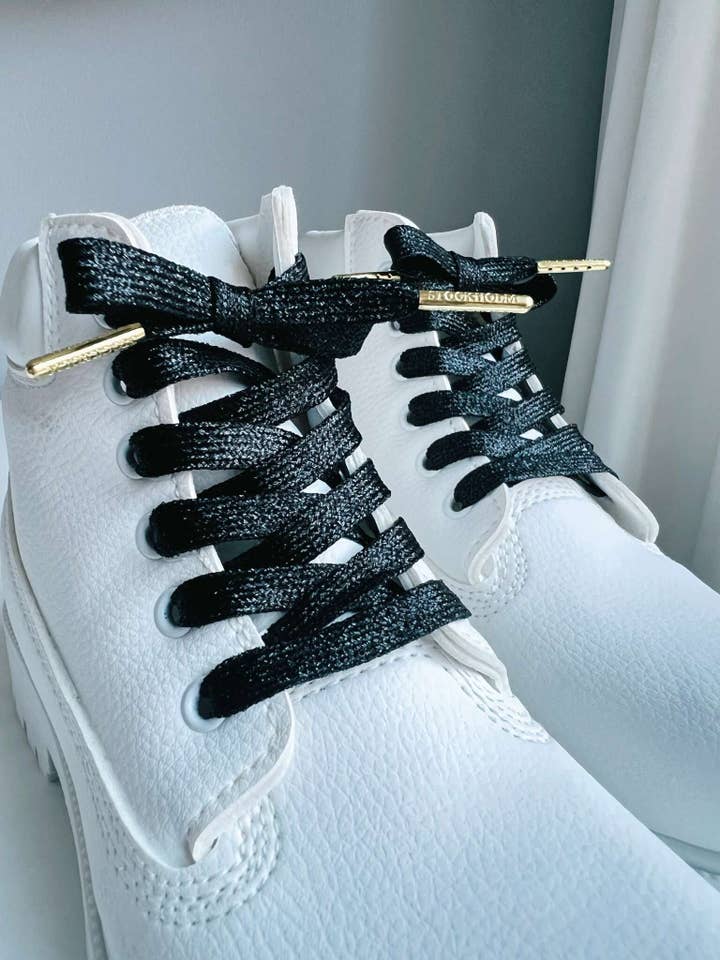 The Shoelace Brand - Wholesale Shoelaces - Women's - Glitter Black – Sparkling Black Shoelaces with Gold Tips