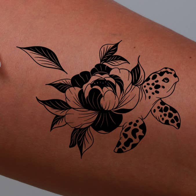 Tatuagem temporária ultra realista, nova tecnologia, duração de 1-2 semanas por atacado de The Flash Tattoo