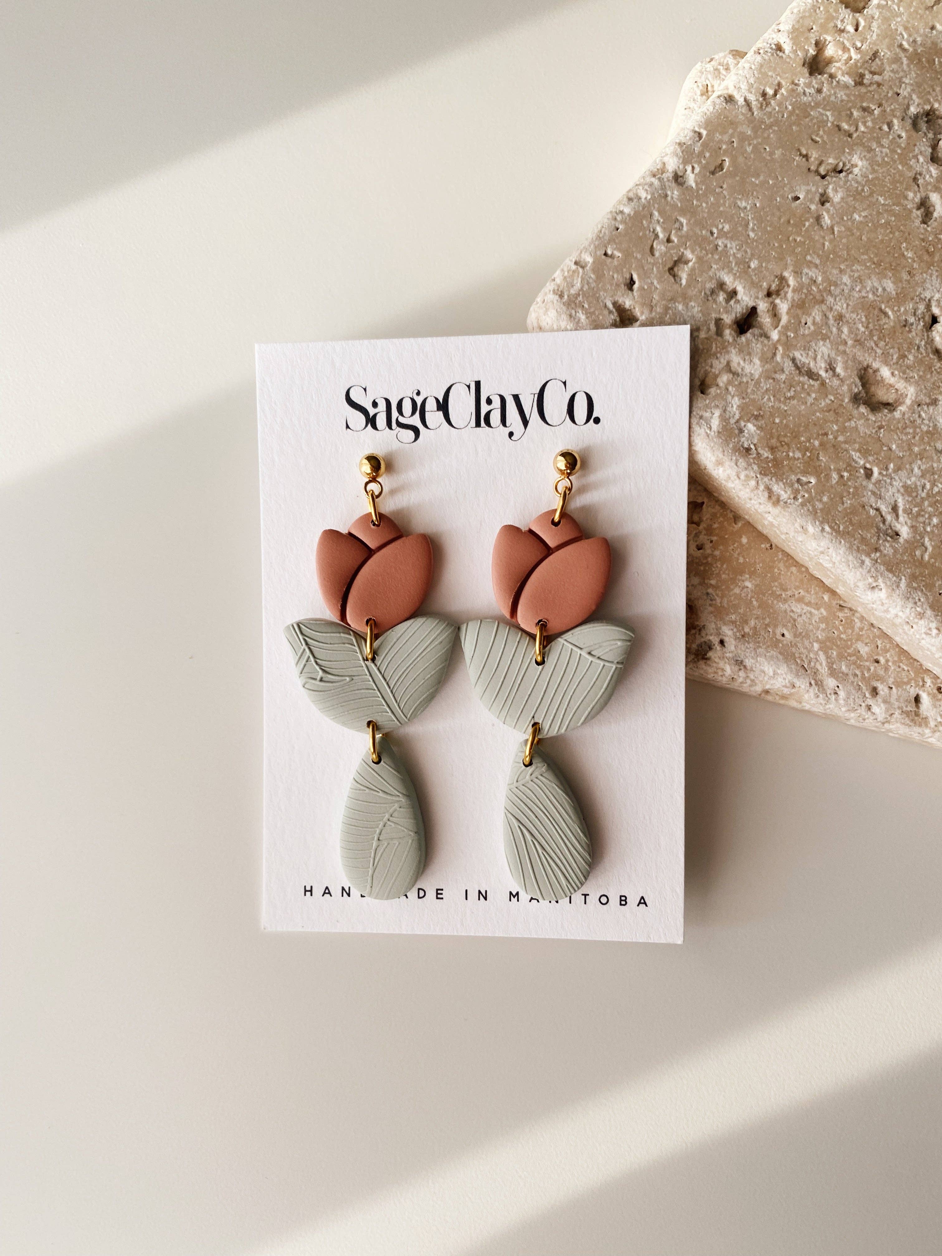 SageClayCo - Venta al por mayor Pendientes colgantes - Tulip Dangles | Pendientes de arcilla polimérica hechos a mano