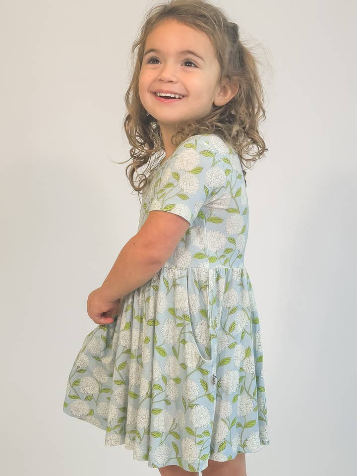 Goosies - Wholesale Dress - Kids - Hydrangeas - Short Sleeve Pocket Dress2