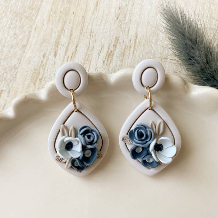 Agaveh girl - Wholesale Dangle Earrings - Bluebell Handmade Dangle Earrings