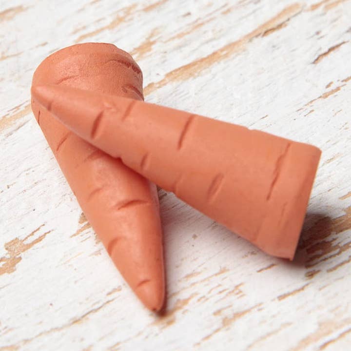 1" Miniature Snowman Carrot Noses (Bags of 2 Noses) for wholesale by Factory Direct Craft