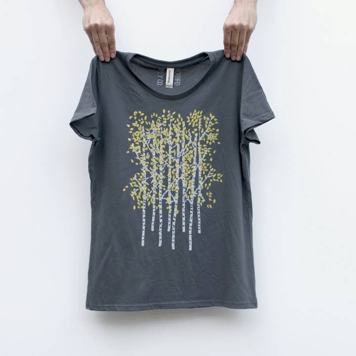 T-shirt Bryce Canyon Aspen Trees pour femmes fabriqué aux États-Unis, gris asphalte pour la vente par Blackbird Supply Co.