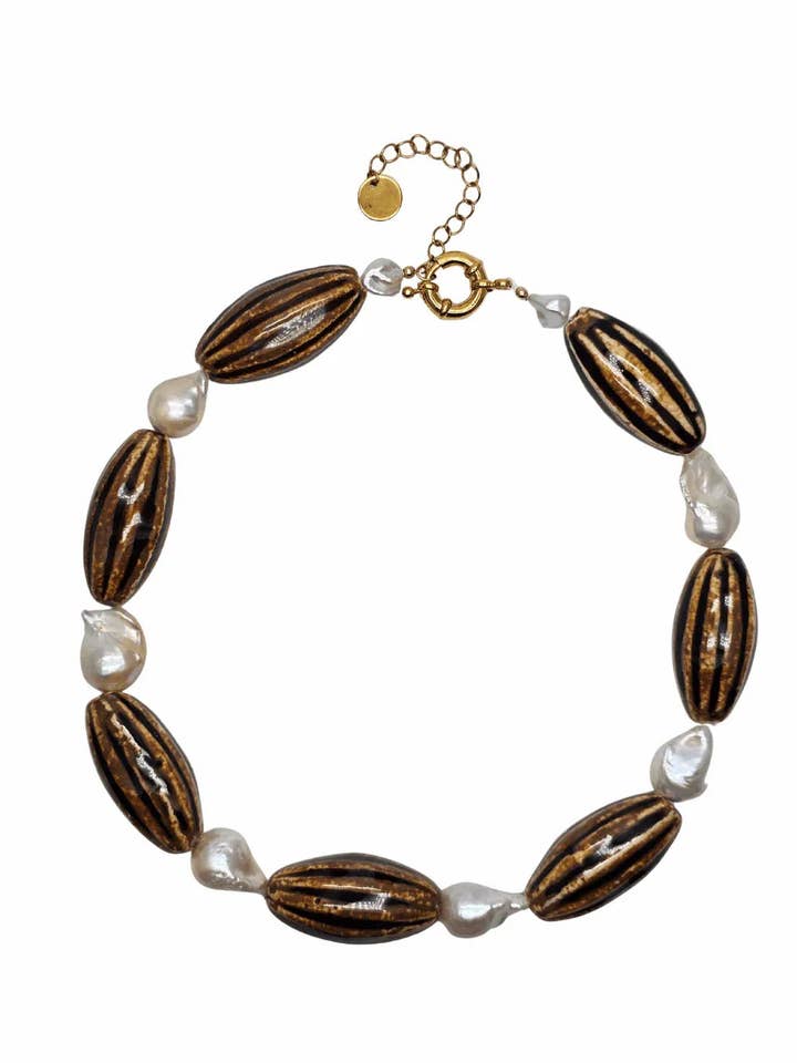 Collier Amber for wholesale by LA MAISON GISEL B.