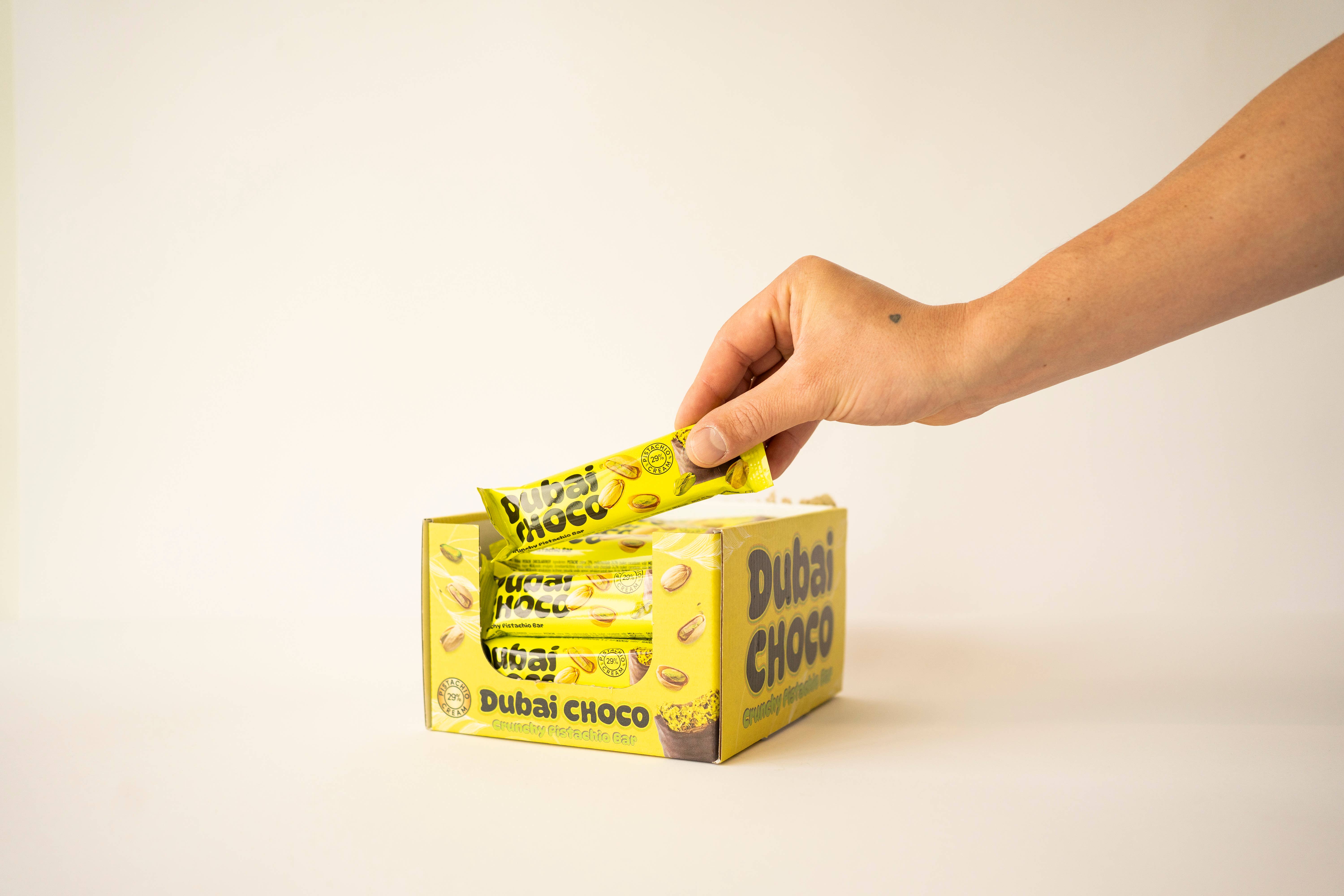 SureShot - Vendita all'ingrosso Cioccolato - Dubai Chocolate - Barretta Croccante al Pistacchio - 25 confezioni da 55 g7