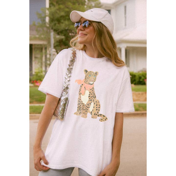 T-SHIRT GRAPHIQUE SURDIMENSIONNÉ GUÉPARD pour la vente par Illustrated Society
