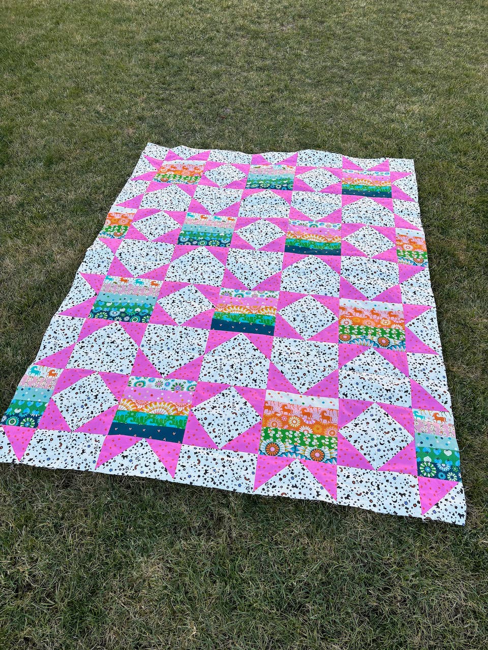 AllisonRamsing.com - Wholesale Craft Supplies - Sawtooth Stripes 2.0 Quilt Pattern - Printed 5