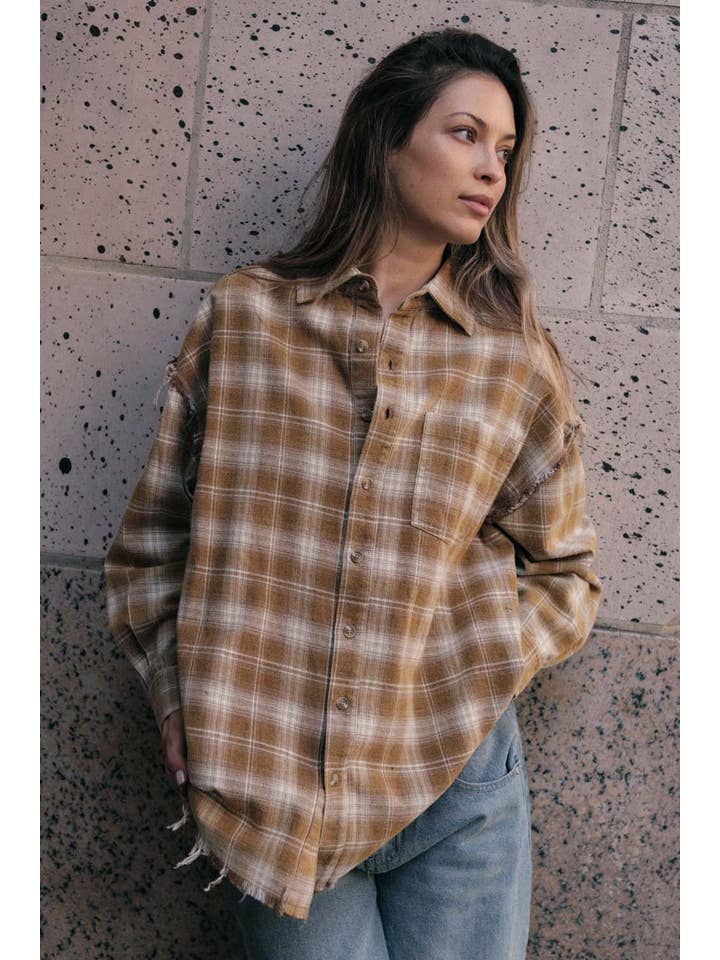 Promesa USA - Wholesale Button Down Shirt - Women's - Plaid Flannel Oversized Raw-Edge Pocket Shirt