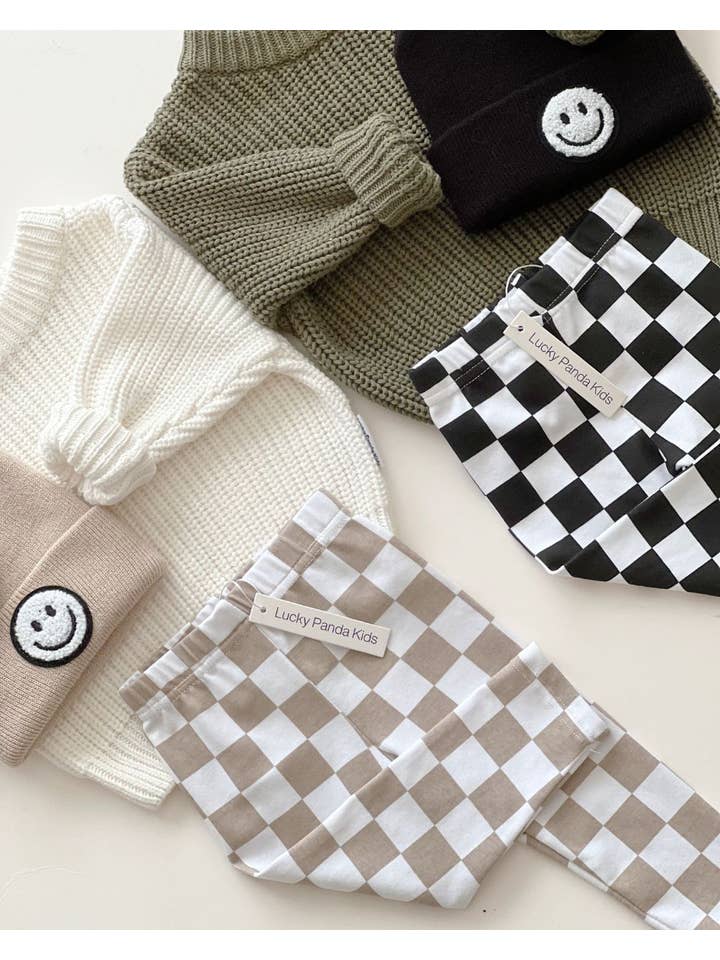 Lucky Panda Kids - Wholesale Fashion Leggings - Kids - Checkered Leggings | Latte6