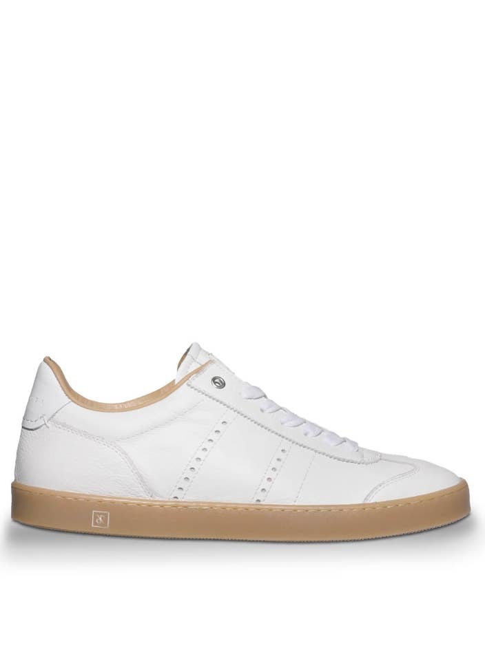 Judy White pour la vente par RUBIROSA