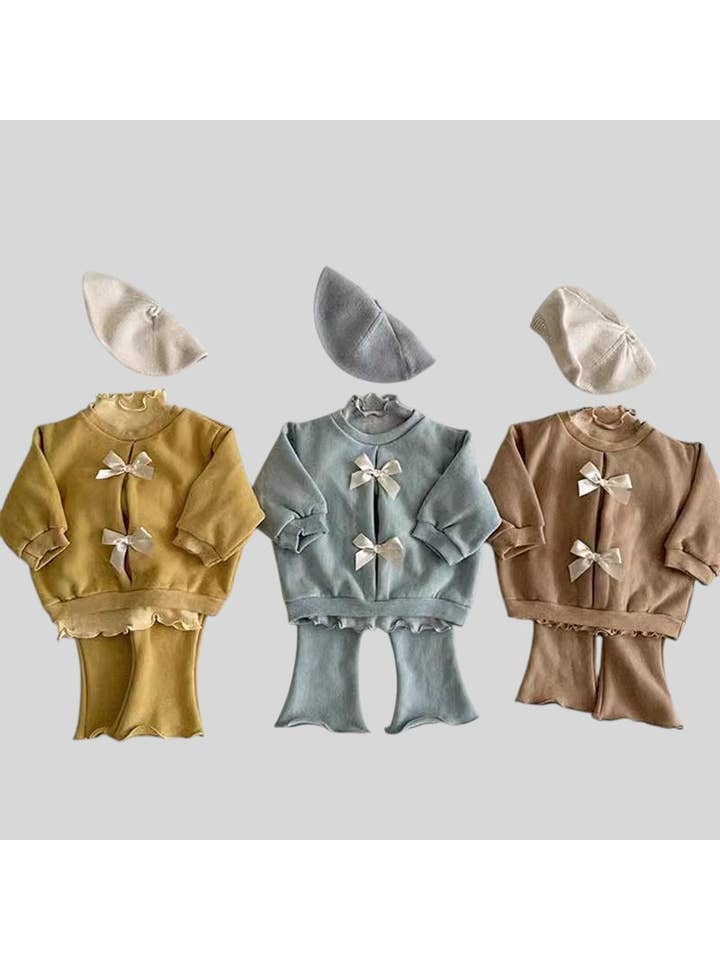 Annie & Charles - Wholesale Clothing Set - Baby - Annie & Charles® 3-piece girls' set "Sweet Bow"1