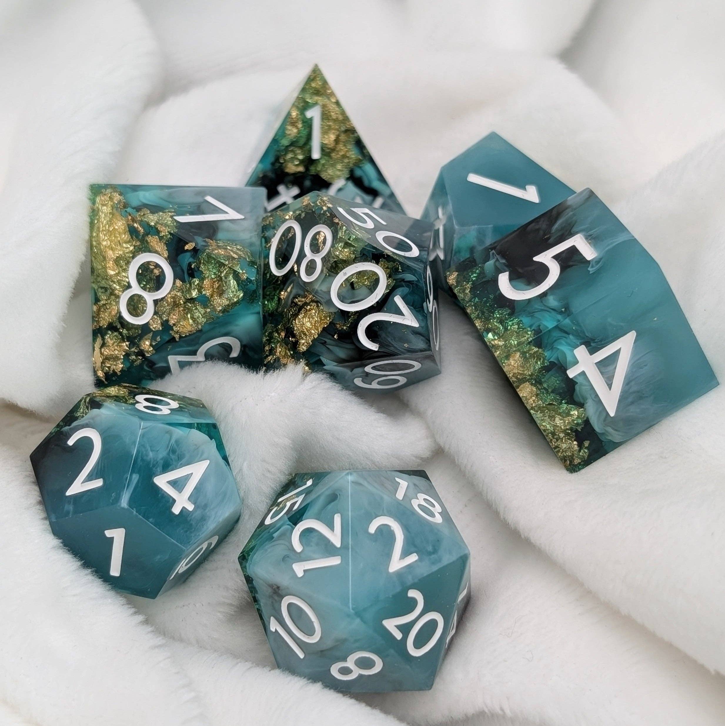 EBONWOOD - Wholesale Dice - Deathmire 7-Piece Polyhedral Dice Set2
