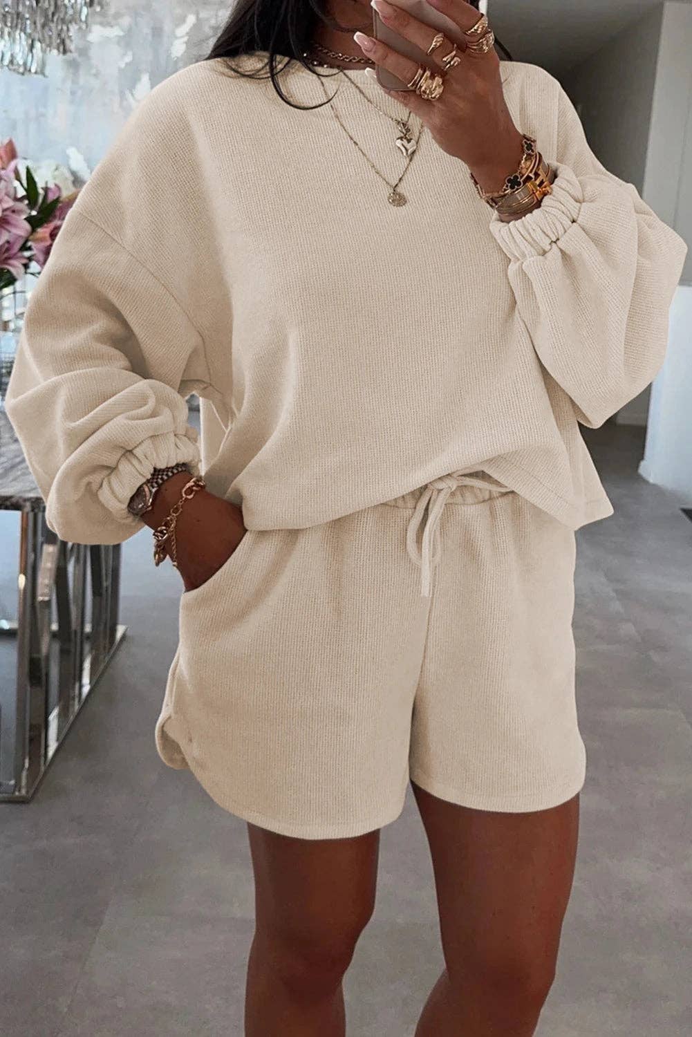 Lovesoft - Wholesale Loungeset - Dames - Fuchsia effen kleur gebreide trui met verlaagde schouder en trekkoord shorts set.4